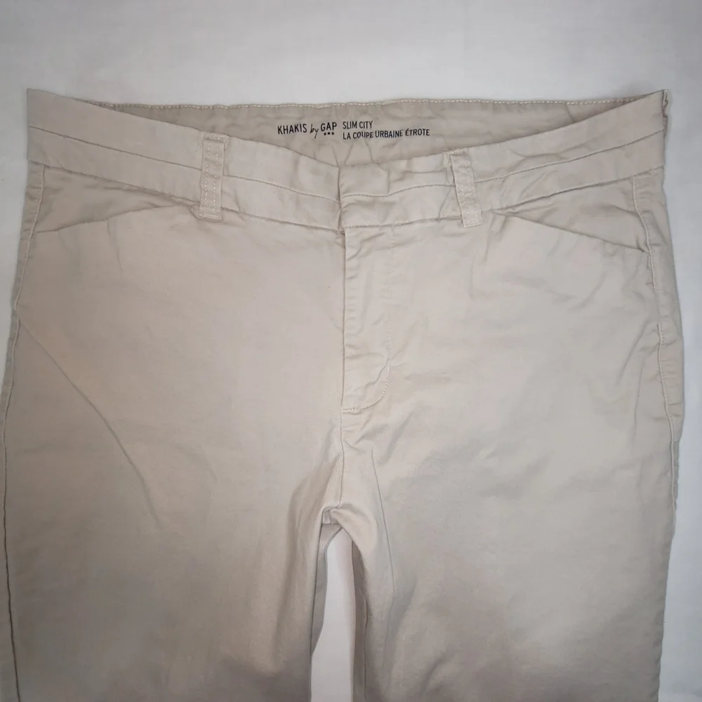 Khakis by Gap Slim City Mid-rise Light Khaki Women's Pants Size 10R - Picture 3 of 13